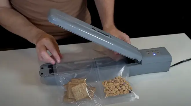 Vacuum sealing rice in reusable valve bags  PowerXL Duo NutriSealer Review  by Stewart 