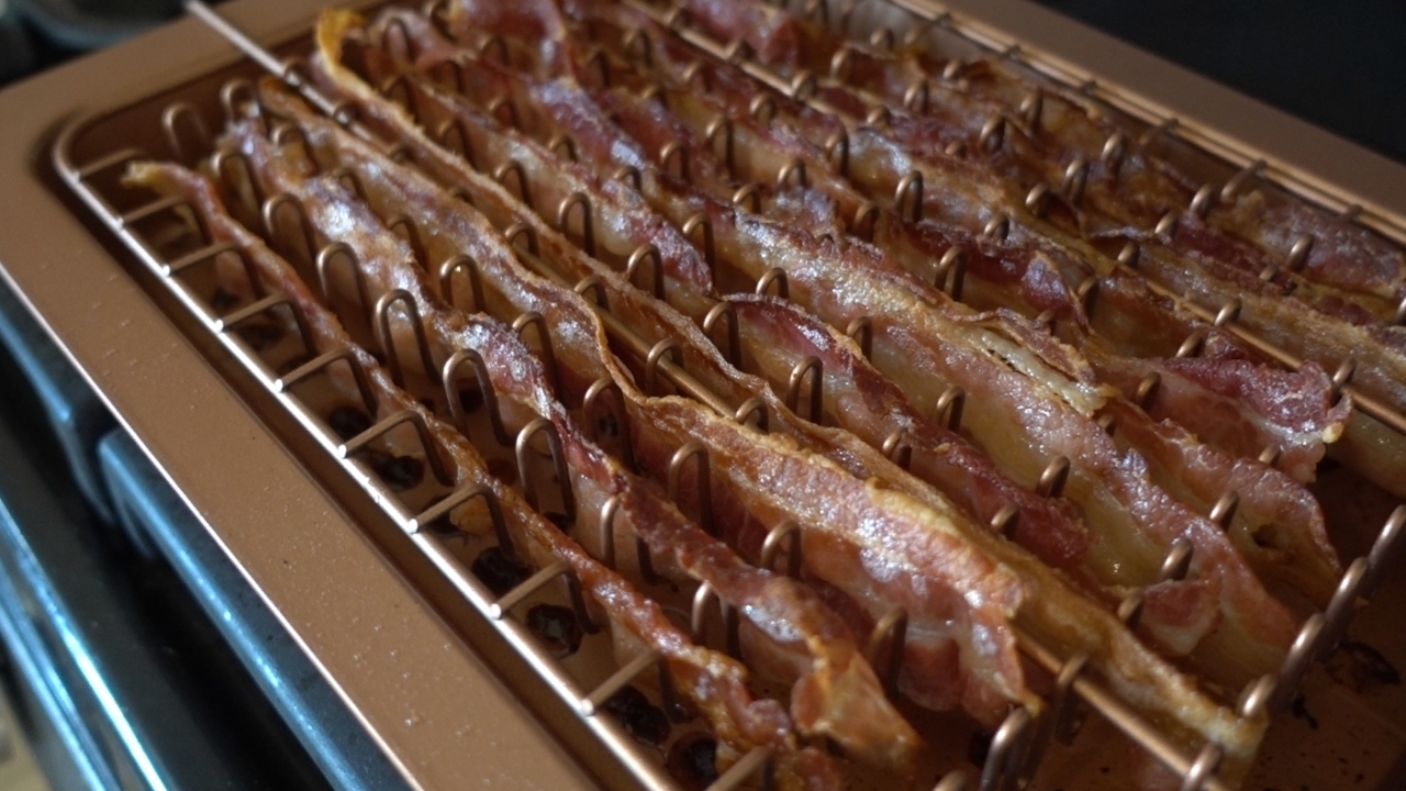 bacon bonanza review