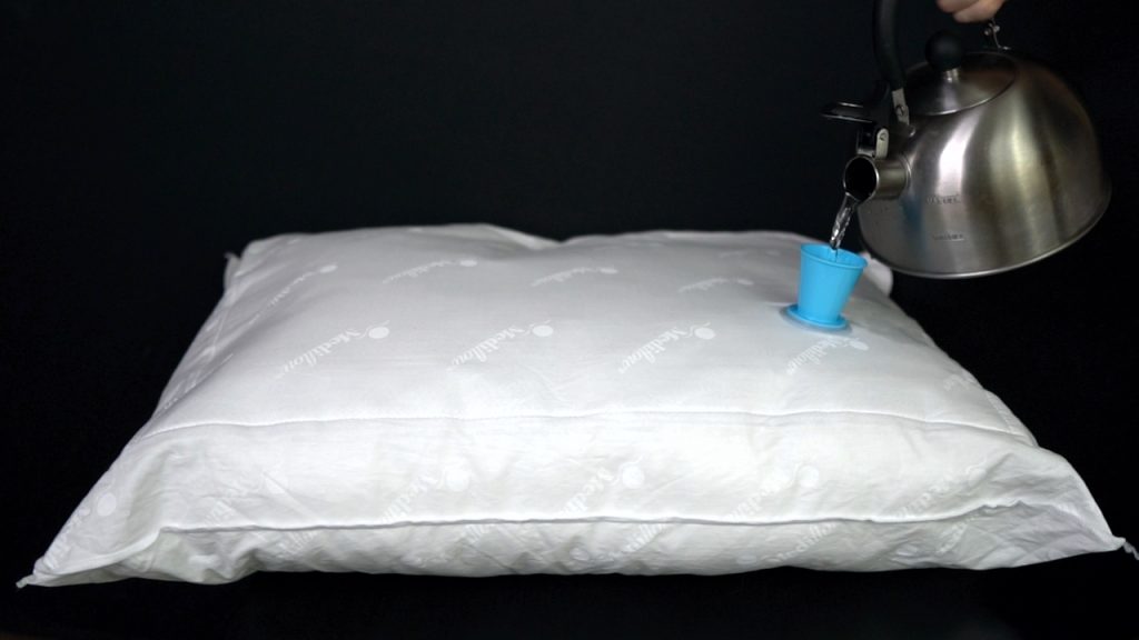 Mediflow Water Pillow Review A WaterFilled Pillow? Freakin' Reviews